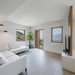 View Garda بيت للعطل برنزوني سول جاردا