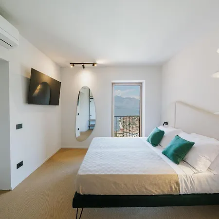 View Garda * ブレンゾーネ