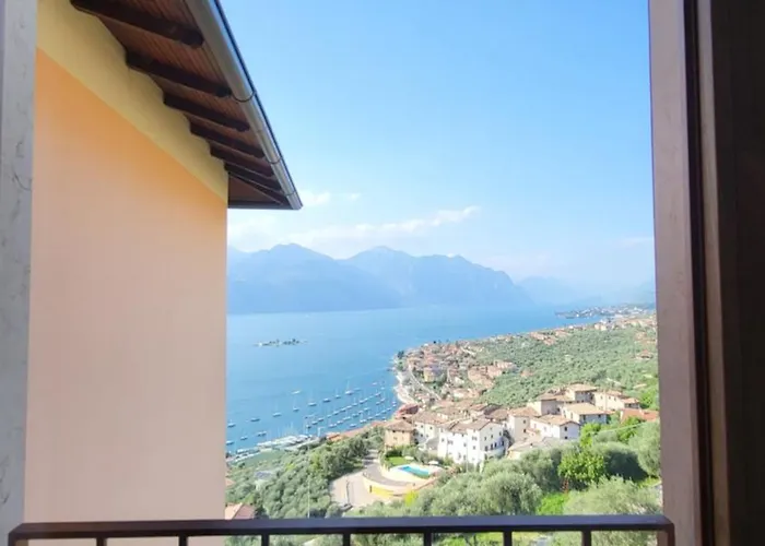 Semesterbostad View Garda Brenzone sul Garda